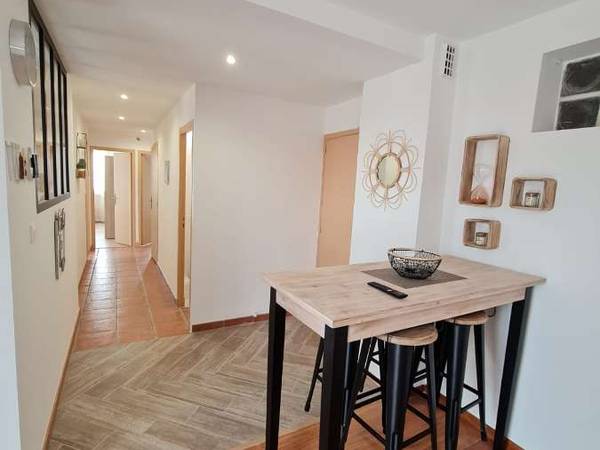 Colocation / Appartement 5 pièces de 69 m², Toulouse, Boulevard Pierre Et Marie Curie / Photo 2
