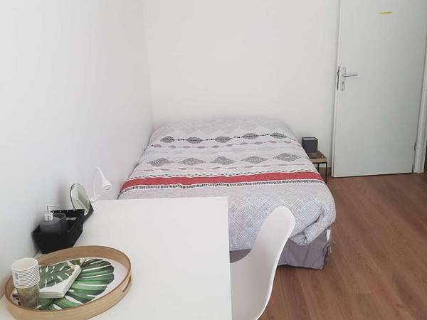 Colocation / Duplex 5 pièces de 95 m², Stains, Rue de la Molette / Photo 11