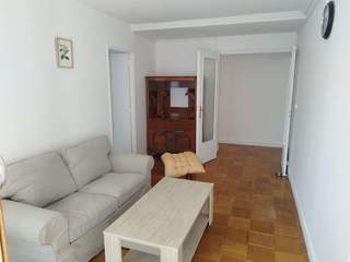 Flatsharing, 7-bedroom flat , Massy