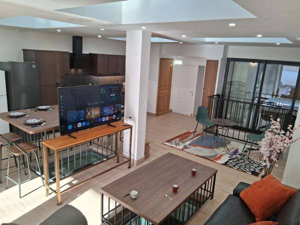 Flatsharing / 9-bedroom flat · 140 m², Dijon, Rue des Monts de Vigne / Photo 2