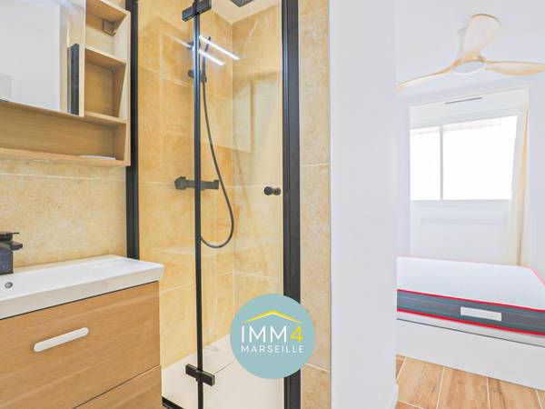 Colocation / Appartement 5 pièces de 77 m², Marseille, Square Jean Bouin / Photo 11