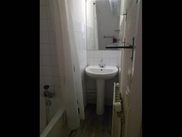 Location / Appartement 3 pièces de 41 m², Grenoble, Rue Brocherie / Photo 6