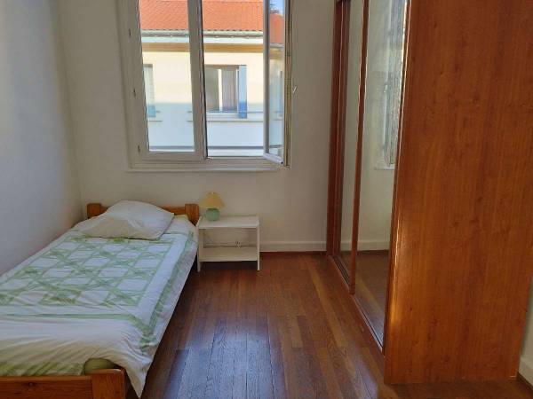 Colocation / Appartement 3 pièces de 81 m², Villeurbanne, Rue Eugène Fournière / Photo 2