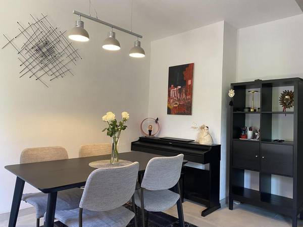 Homestay / 6-bedroom house · 150 m², Schiltigheim, Rue Victor Schoelcher / Photo 2