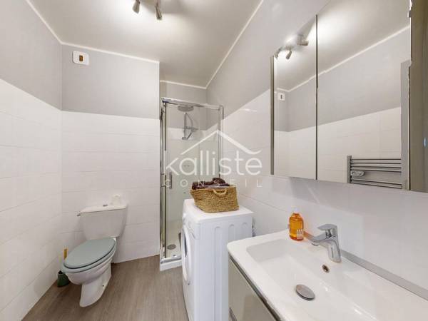 Location / Studio de 27 m², Ajaccio, Rue de l'Archipel / Photo 6