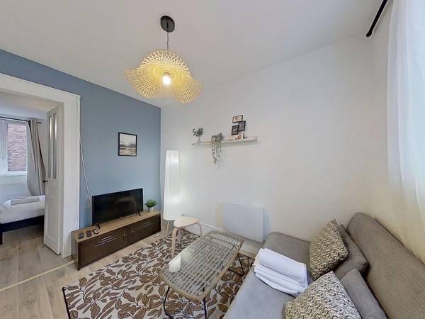 Location / Appartement 2 pièces de 26 m², Rouen, Bis Rue Duguay Trouin / Photo 2