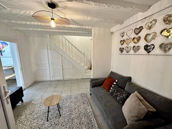 Location / Maison de 46 m², Angoulême, Rampe Aguesseau / Photo 2