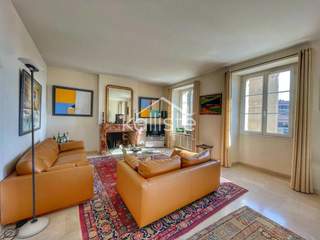 Location / Appartement 3 pièces de 140 m², Ajaccio, Avenue Eugene Macchini