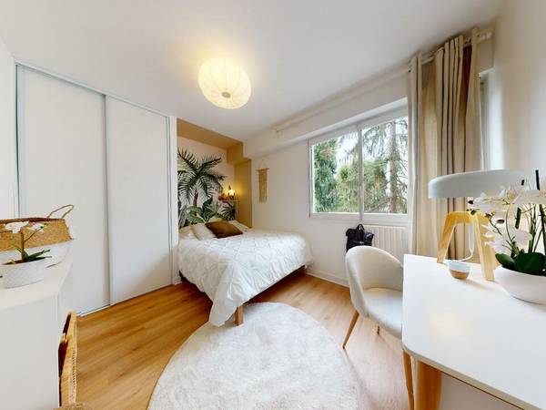 Colocation / Appartement 6 pièces de 110 m², Lyon, Rue Pierre Audry / Photo 2