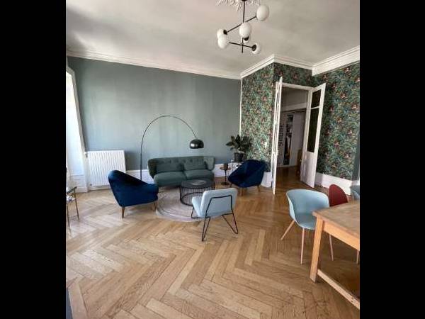 Colocation / Appartement 6 pièces de 140 m², Lyon, Rue de la République / Photo 2