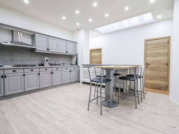 Colocation / Maison 10 pièces de 250 m², Genappe, Rue de Bruxelles / Photo 20