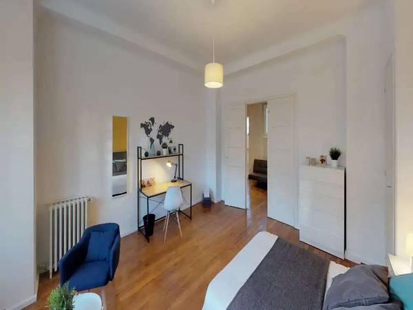 Coliving / Appartement 6 pièces de 107 m², Lyon, Rue du Lac / Photo 2