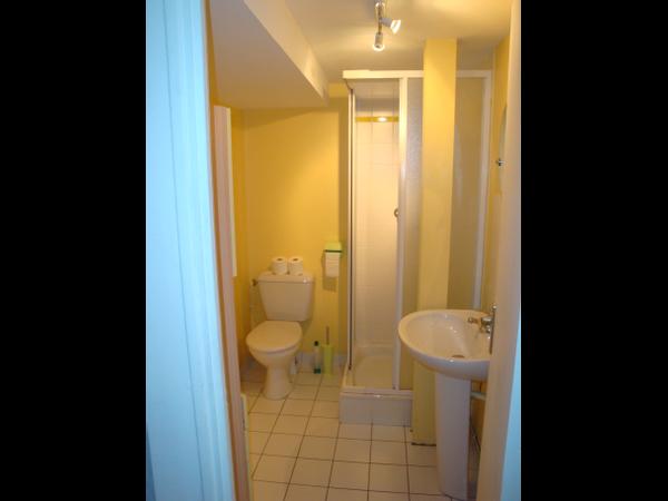 Chambre chez l'habitant / Maison 1 pièce de 12 m², Rennes, Rue Michelet / Photo 2