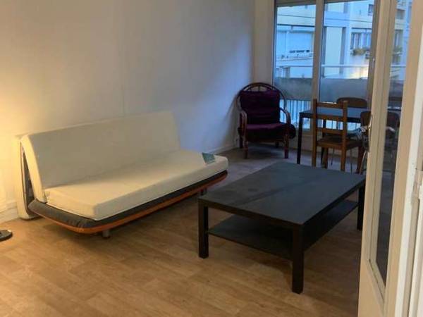 Colocation / Appartement 6 pièces de 96 m², Ivry-sur-Seine, Rue Barbès / Photo 6