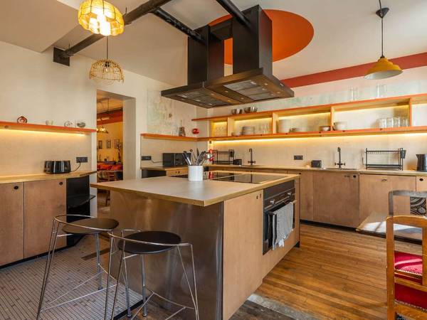 Colocation / Maison 10 pièces de 414 m², Paris, Rue des Montiboeufs / Photo 2
