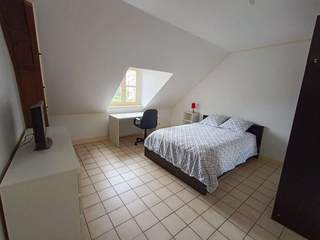 Flatsharing / 7-bedroom house · 130 m², Maisons-Alfort, Avenue du Général de Gaulle