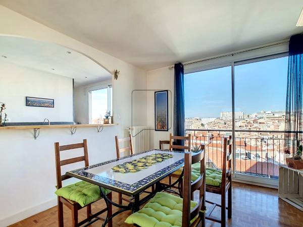 Sous-location / Appartement 4 pièces de 91 m², Marseille, Square Belsunce / Photo 29