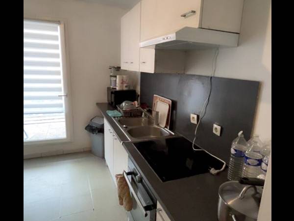 Colocation / Appartement 3 pièces de 70 m², Rouen, Rue Amiral Cecille / Photo 2