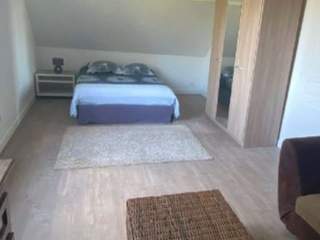 Flatsharing, 10-bedroom house , Nemours