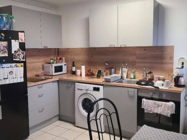 Colocation / Appartement 3 pièces de 58 m², Toulouse, Rue de Cugnaux / Photo 4