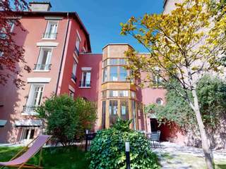 Flatsharing / 1-bedroom flat · 232 m², Suresnes, 11 Rue du Clos des Ermites,