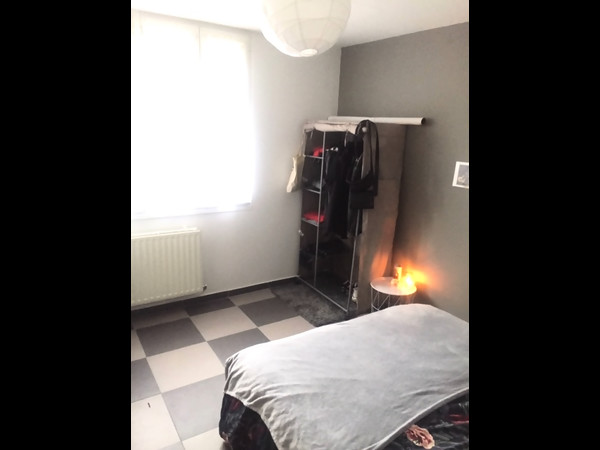 Colocation / Maison 10 pièces de 138 m², Villeneuve-d'Ascq, Rue Claude Debussy / Photo 13