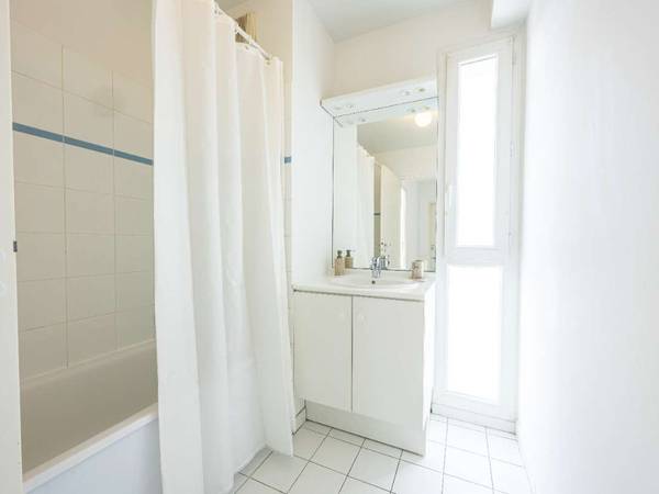 Colocation / Appartement 6 pièces de 106 m², Bordeaux, Boulevard Albert 1er / Photo 6