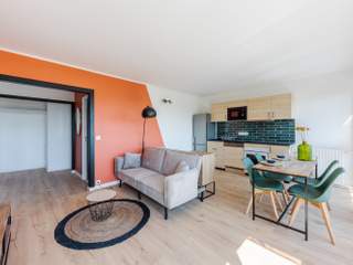 Colocation / 5 rooms apartment · 93 m², Choisy-le-Roi, Square Salvador Allende
