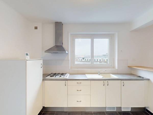 Location / Appartement 3 pièces de 67 m², Brest, Boulevard Jean Moulin / Photo 2