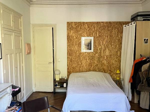 Sous-location / Appartement 6 pièces de 160 m², Paris, Boulevard de Strasbourg / Photo 2