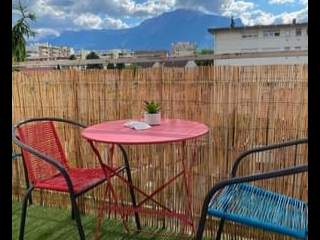 Student room / Appartement 5 pièces de 68 m², Grenoble, Chemin de la Blanchisserie