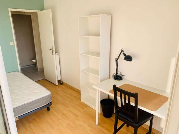 Colocation / Appartement 4 pièces de 80 m², Saint-Herblain, Rue d'Agen / Photo 12