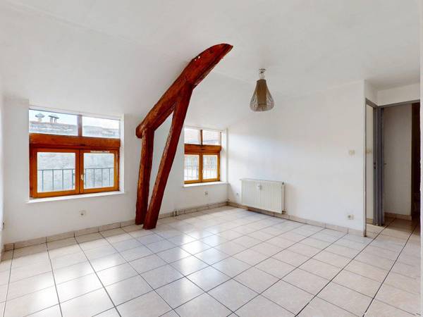 Location / Appartement 1 pièce de 32 m², Saint-Étienne, Rue Pointe Cadet / Photo 2