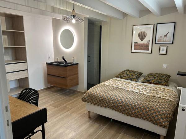 Colocation / Maison 8 pièces de 150 m², La Couronne, Chemin de la Procession / Photo 2