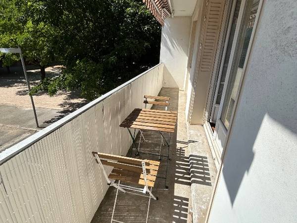 Colocation / Appartement 3 pièces de 51 m², Bron, Avenue Pierre Brossolette / Photo 11