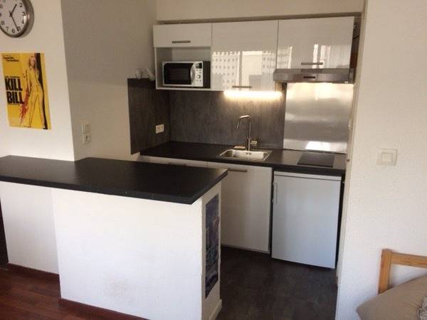 Location / Appartement 1 pièce de 31 m², Toulouse, Rue des Salenques / Photo 2