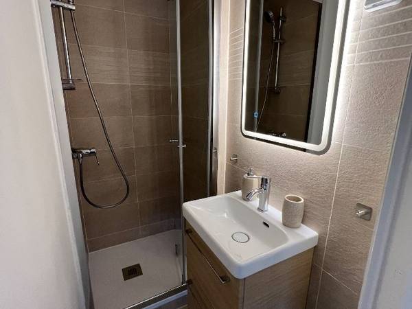 Flatsharing / 4-bedroom flat · 82 m², Châtillon, Rue Pierre Brossolette / Photo 2