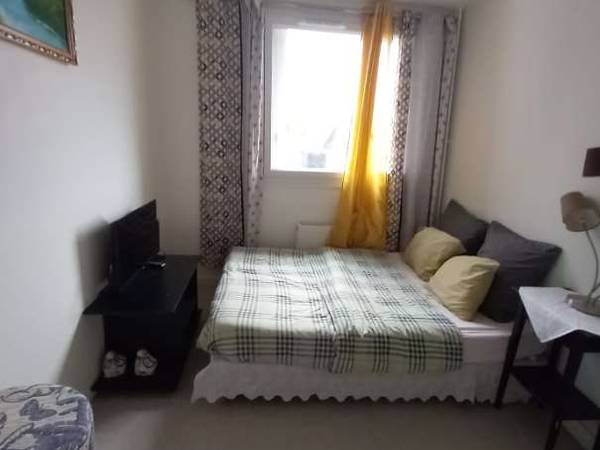 Chambre chez l'habitant / Appartement 5 pièces de 96 m², Paris, Rue d'Alsace Lorraine / Photo 2