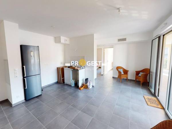 Location / Appartement 3 pièces de 62 m², Aix-en-Provence / Photo 2