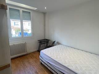 Flatsharing / 10-bedroom house · 222 m², Thiais