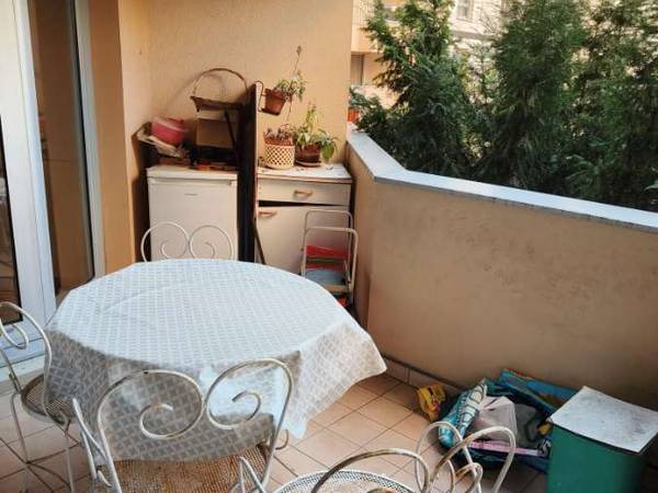 Homestay / 4-bedroom flat · 70 m², Vanves, Rue Sadi Carnot / Photo 2