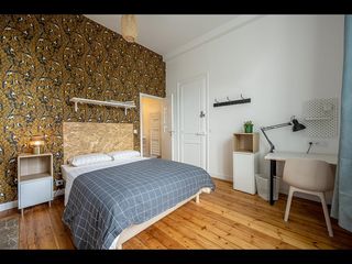 Coliving space / 10-bedroom house · 260 m², Vitry-sur-Seine, Rue du Colonel Moll