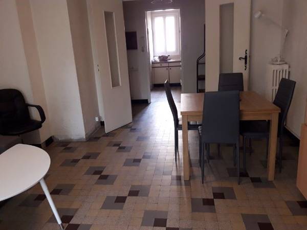 Location / Appartement, Toulon / Photo 2