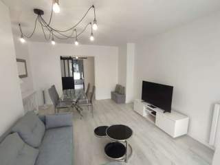 Casa partilhada / 8 rooms apartment · 1 m², Pessac, Rue Henri Dunant