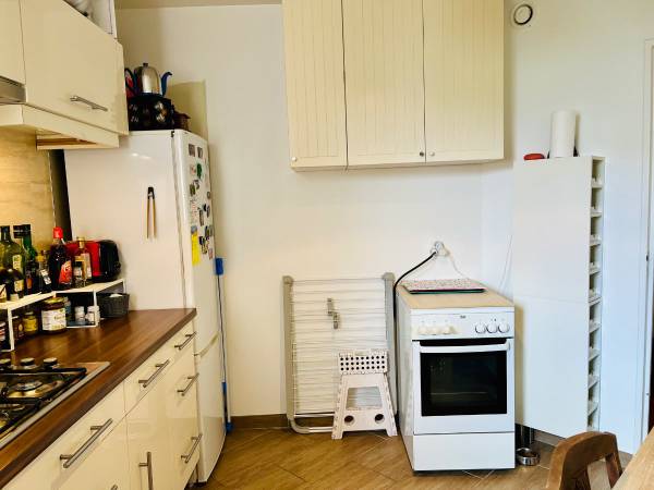 Colocation / Appartement 4 pièces de 80 m², Asnières-sur-Seine, Rue Emile Zola / Photo 2