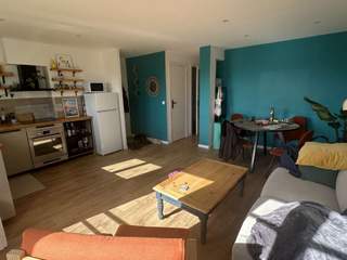 Sous-location / Appartement 2 pièces de 54 m², Marseille, Rue Teissere