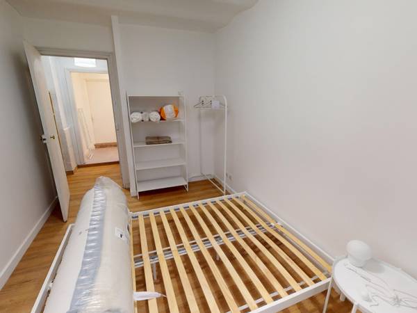 Colocation / Appartement 6 pièces de 156 m², Clermont-Ferrand, Boulevard Lafayette / Photo 2