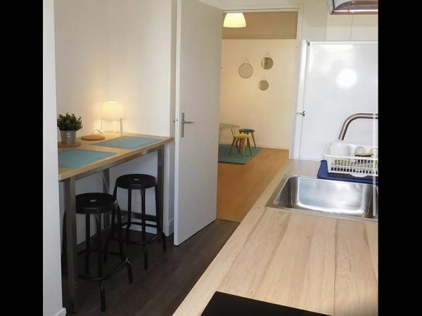 Colocation / Appartement 5 pièces de 76 m², Rennes, Square du Colombier / Photo 2