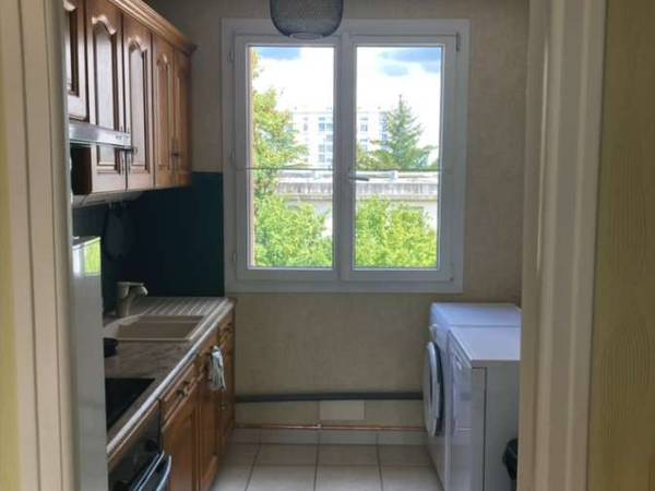 Colocation / Appartement 4 pièces de 64 m², Troyes, Rue Alexander Fleming / Photo 6
