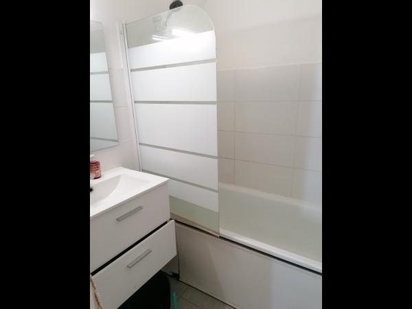 Colocation / Appartement 4 pièces de 68 m², Villeurbanne, Rue du 4 Août 1789 / Photo 3